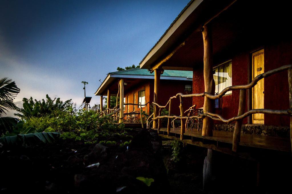 Pikera Uri Eco Lodge ハンガ・ロア エクステリア 写真